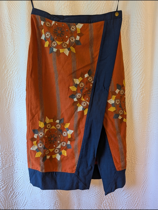 Free People Dresses & Skirts - Free People Floral Embroidered Wrap Skirt with Navy Trim